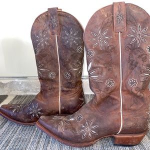 Women’s Shyanne Boots